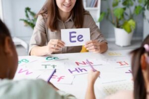 بهترین آموزش زبان انگلیسی برای کودکان